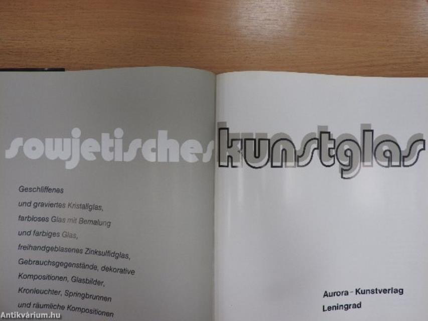 Sowjetisches Kunstglas