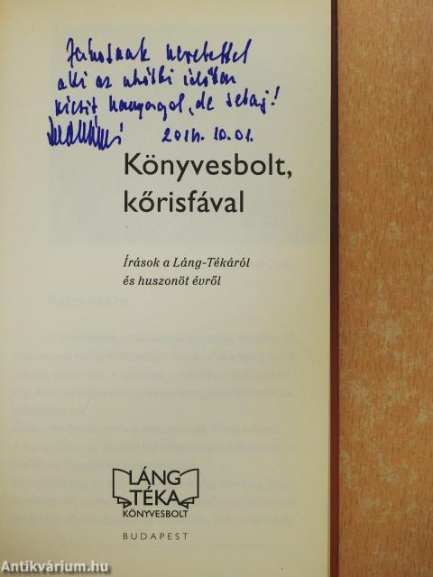 Könyvesbolt, kőrisfával (dedikált példány)