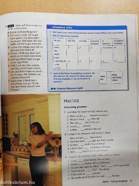 New Headway English Course - Pre-Intermediate - Student's Book