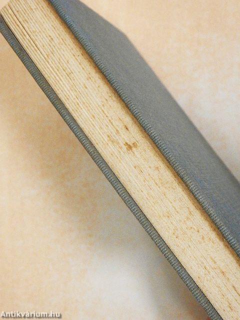 Egyedül a felhők felett