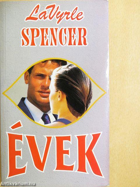 Évek