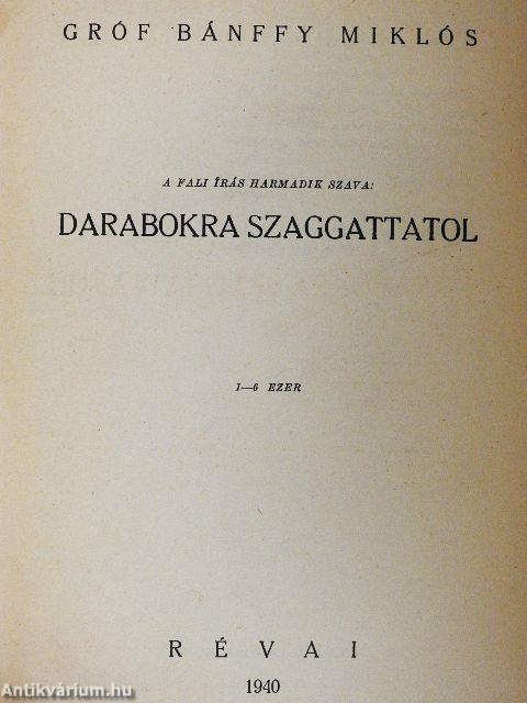 Darabokra szaggattatol