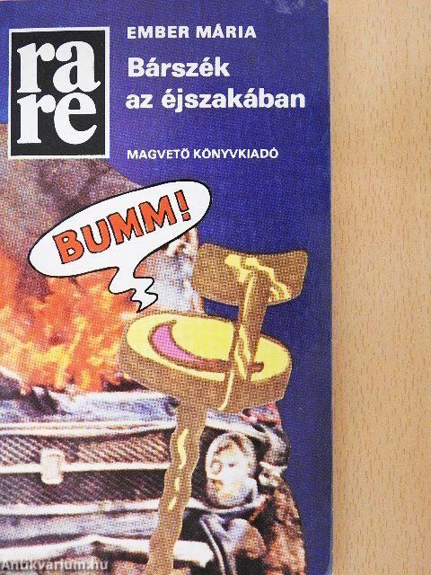 Bárszék az éjszakában