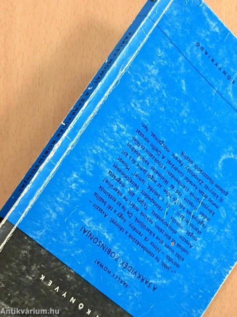 A sarkvidék Robinsonjai