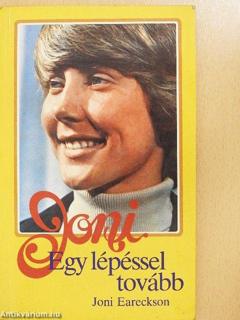 Egy lépéssel tovább