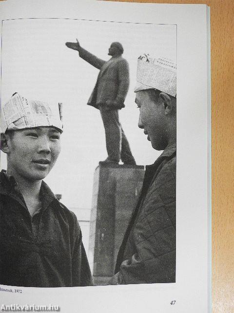 Forrás 2001. szeptember