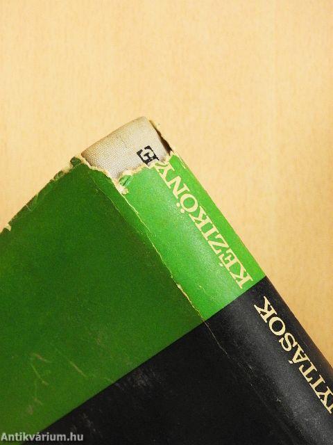 Megnyitások kézikönyve