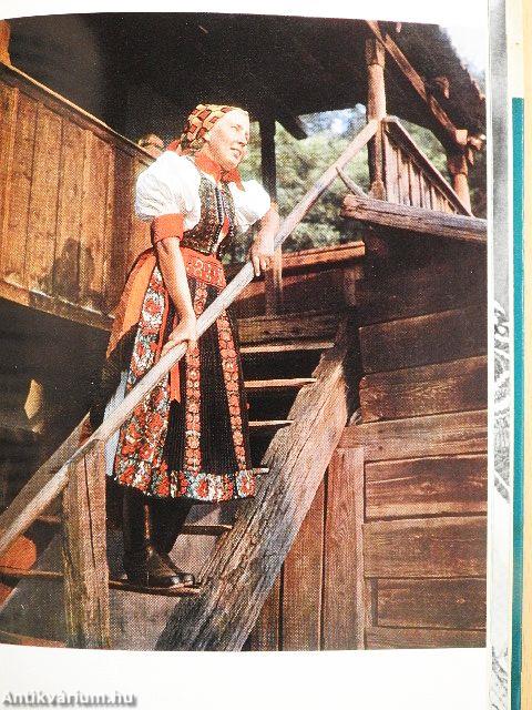 Magyar népviseletek