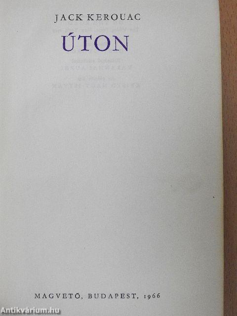 Úton