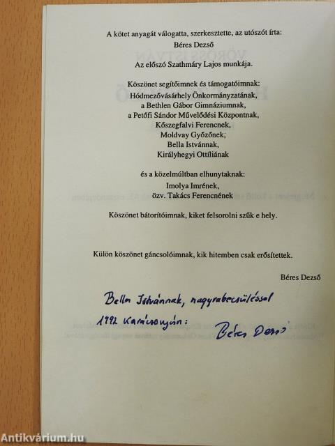 Holt zendülő (dedikált példány)