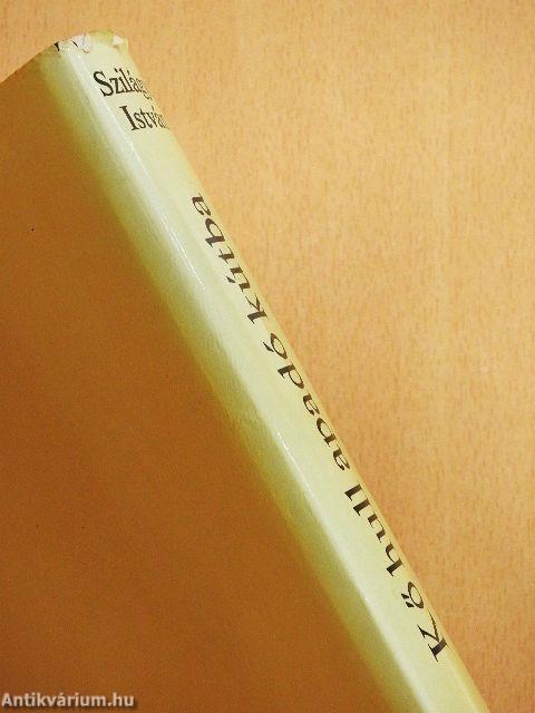 Kő hull apadó kútba