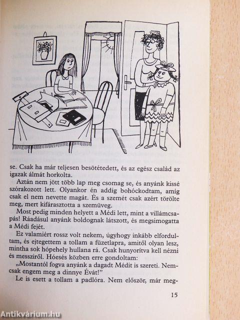 Hárman a szekrény tetején