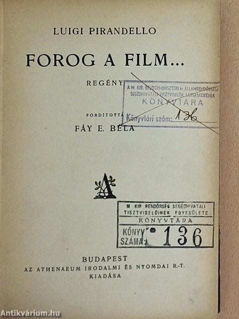 Forog a film...