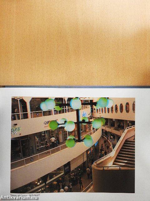 Israel in Three Dimensions