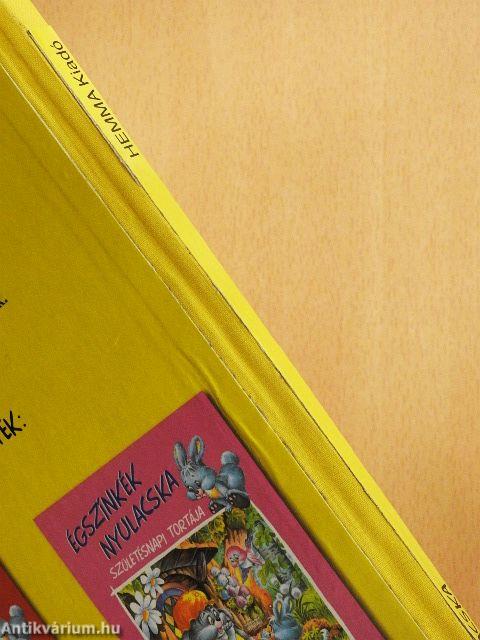 Égszínkék nyulacska