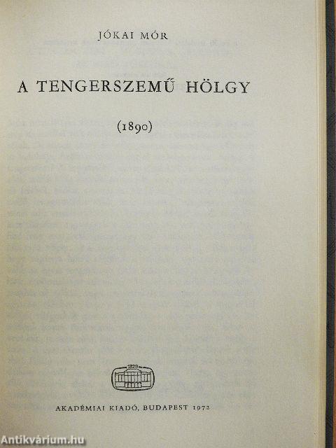 A tengerszemű hölgy