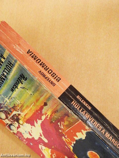 Hullámverés a Marson/Bíbormúmia