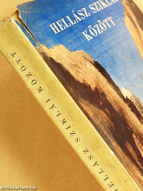 Hellász sziklái között