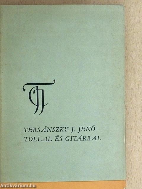 Tollal és gitárral