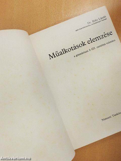 Műalkotások elemzése