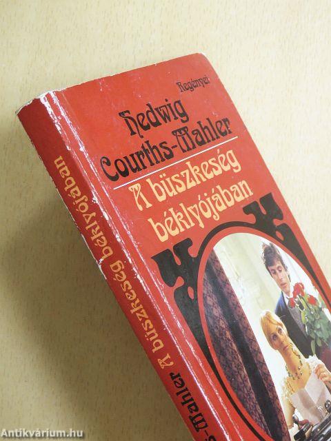 A büszkeség béklyójában
