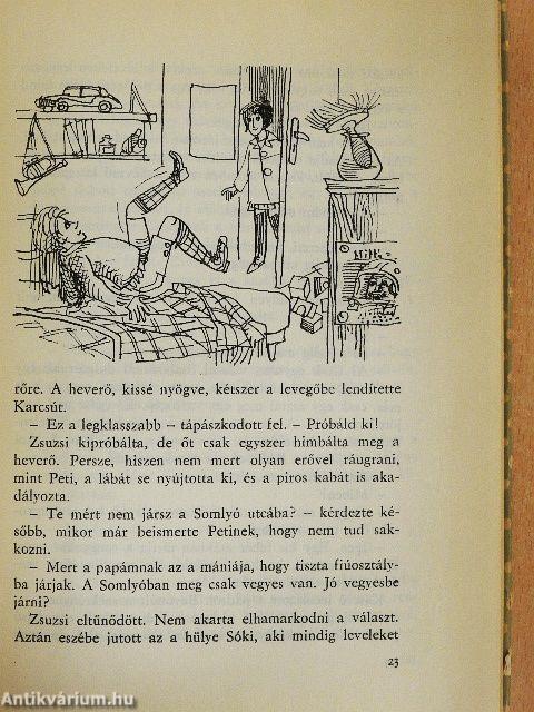 A lépcsőháztól balra