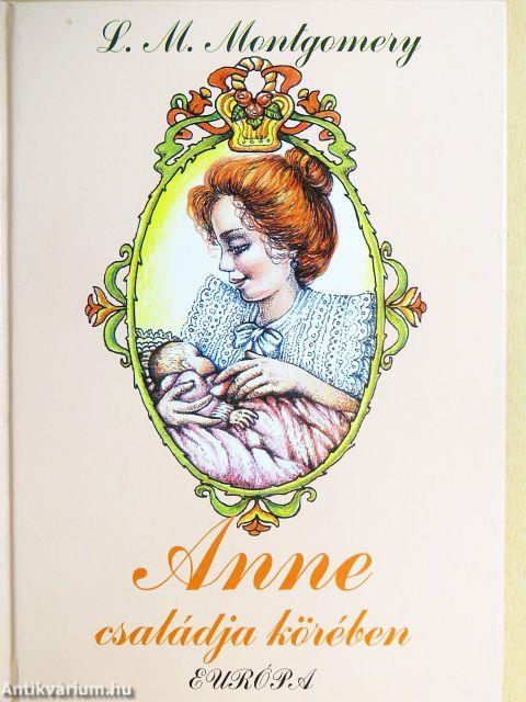 Anne családja körében