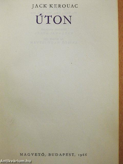 Úton