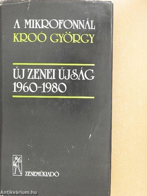 A mikrofonnál Kroó György