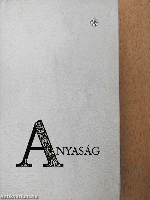 Anyaság