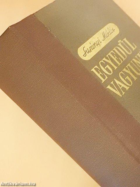 Egyedül vagyunk I-III.