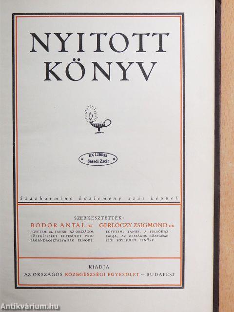 Nyitott könyv