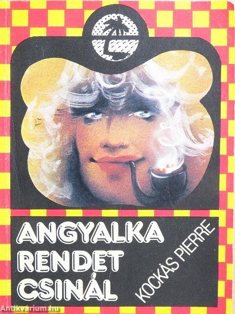 Angyalka rendet csinál