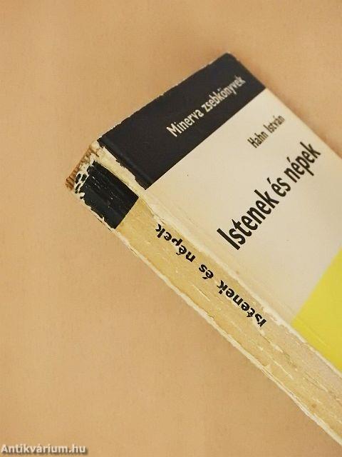Istenek és népek
