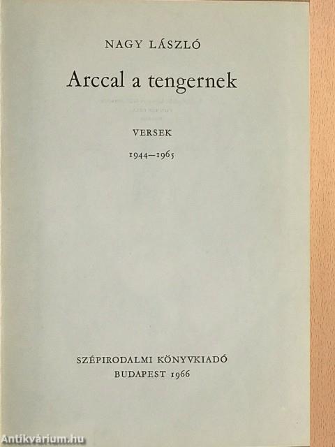 Arccal a tengernek