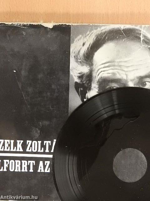 Fölforrt az ég - Bakelittel