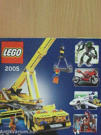 Lego játékok termékkatalógusa 2005