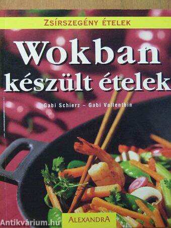 Wokban készült ételek