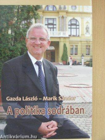 A politika sodrában