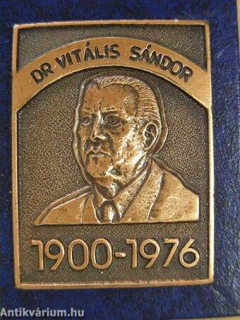 Dr. Vitális Sándor (minikönyv) - Plakettel
