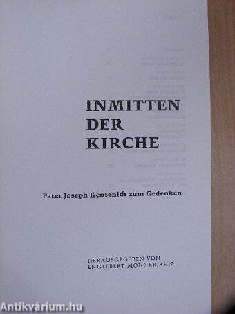 Inmitten der Kirche