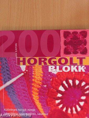 200 horgolt blokk