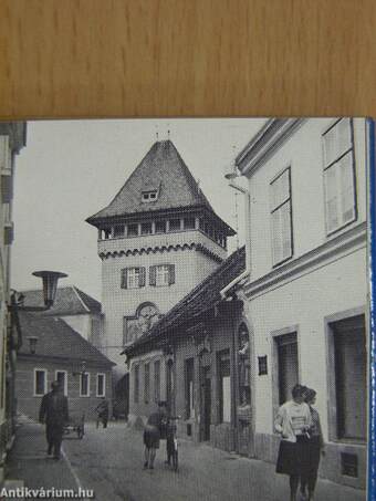 Monuments (minikönyv)