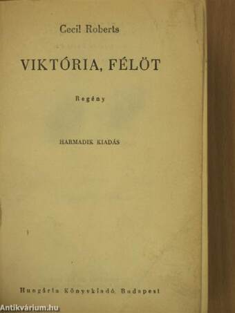 Viktória, félöt