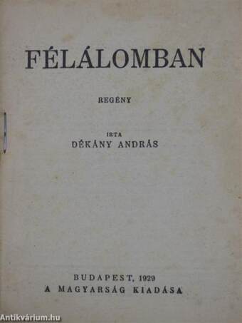 Félálomban