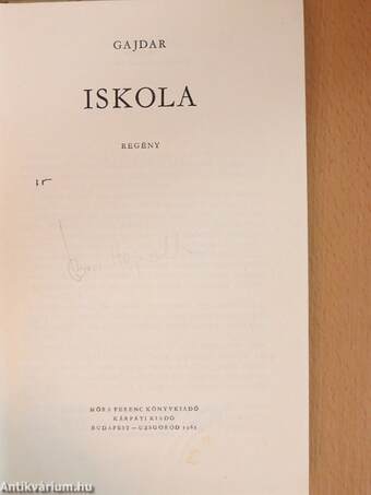 Iskola