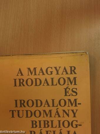 A magyar irodalom és irodalomtudomány bibliográfiája 1978